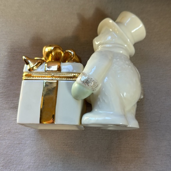 Lenox Snowman with Hinged Trinket Box - Picture 6 of 7